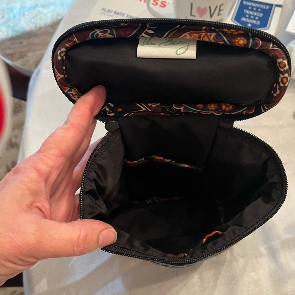 Vera Bradley like new - Picture 5 of 5